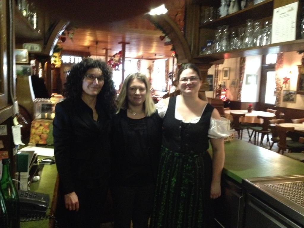 Gasthaus Zum Hirschen シュタウフェン・イム・ブライスガウ エクステリア 写真